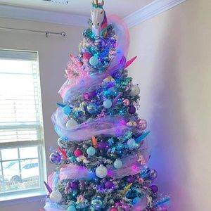 Meet your Posher, Cynthia